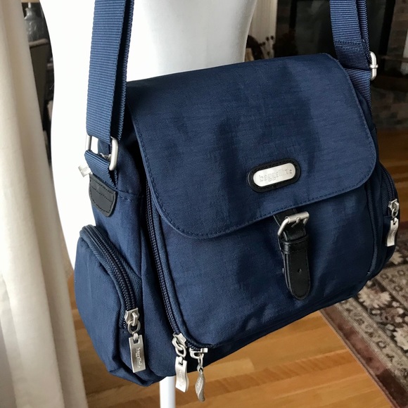 Baggallini Handbags - Baggallini adjustable crossbody shoulder bag blue